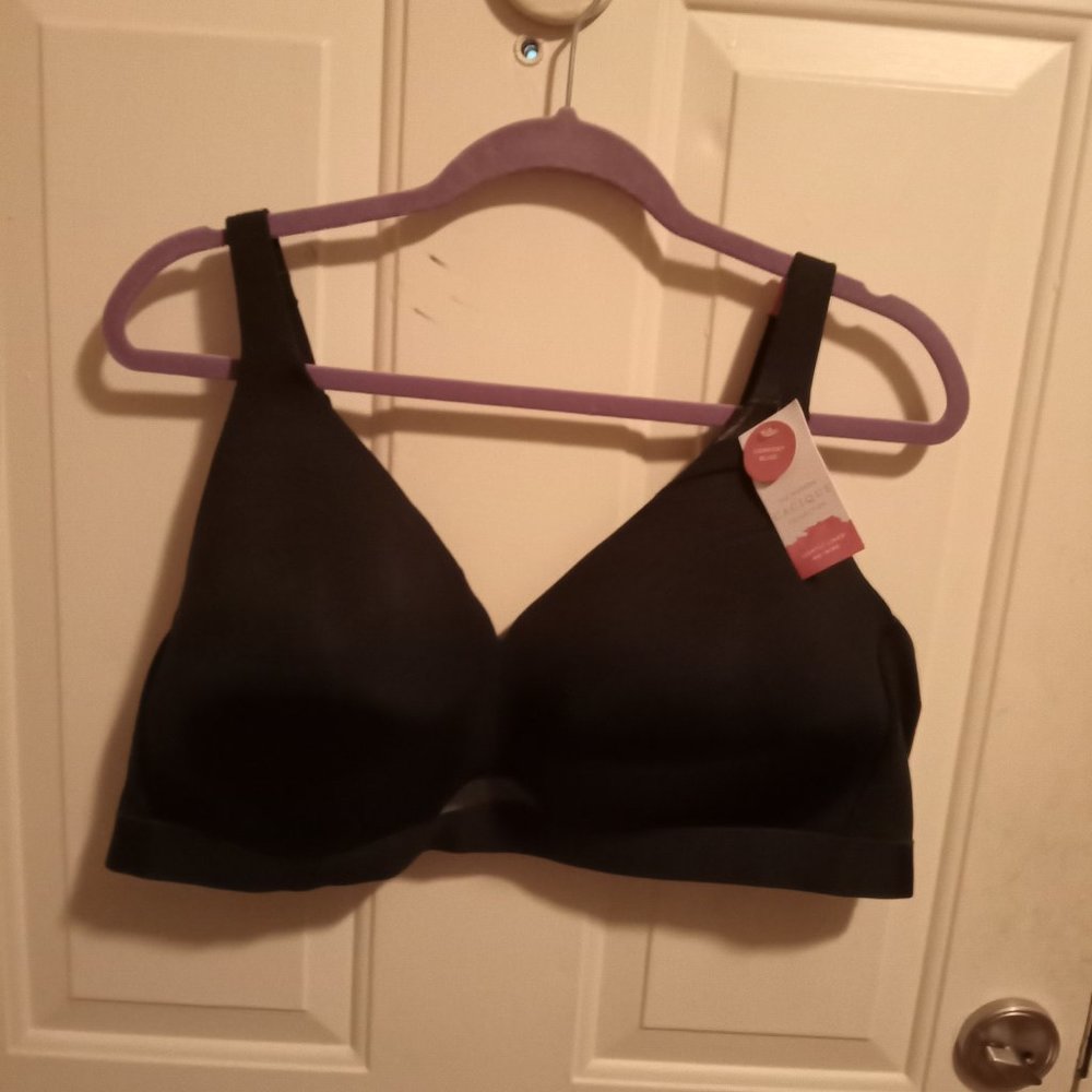 Cacique black bra